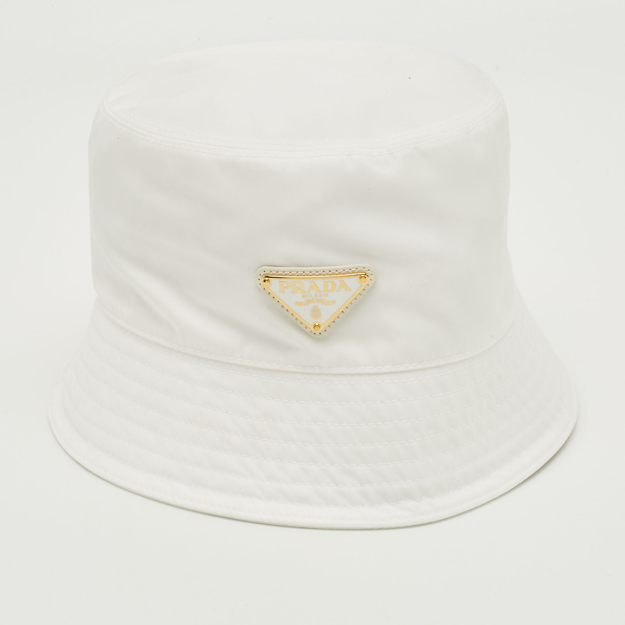 

Prada White Re-Nylon Logo Plaque Detail Bucket Hat M