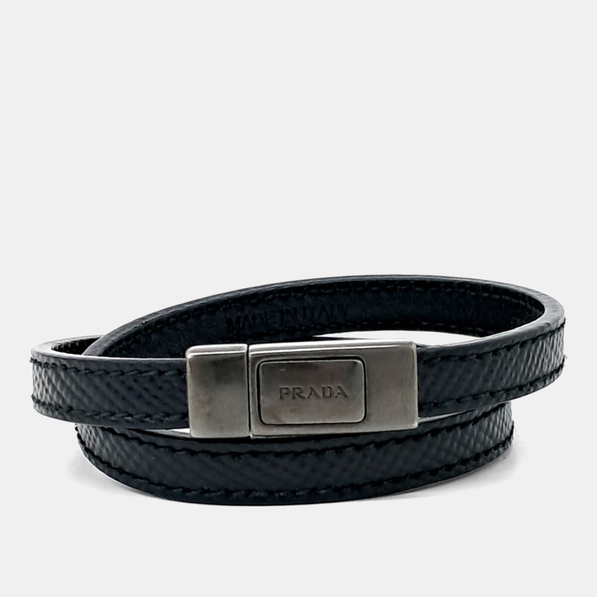 Pre-owned Prada Leather Bracelet In Black