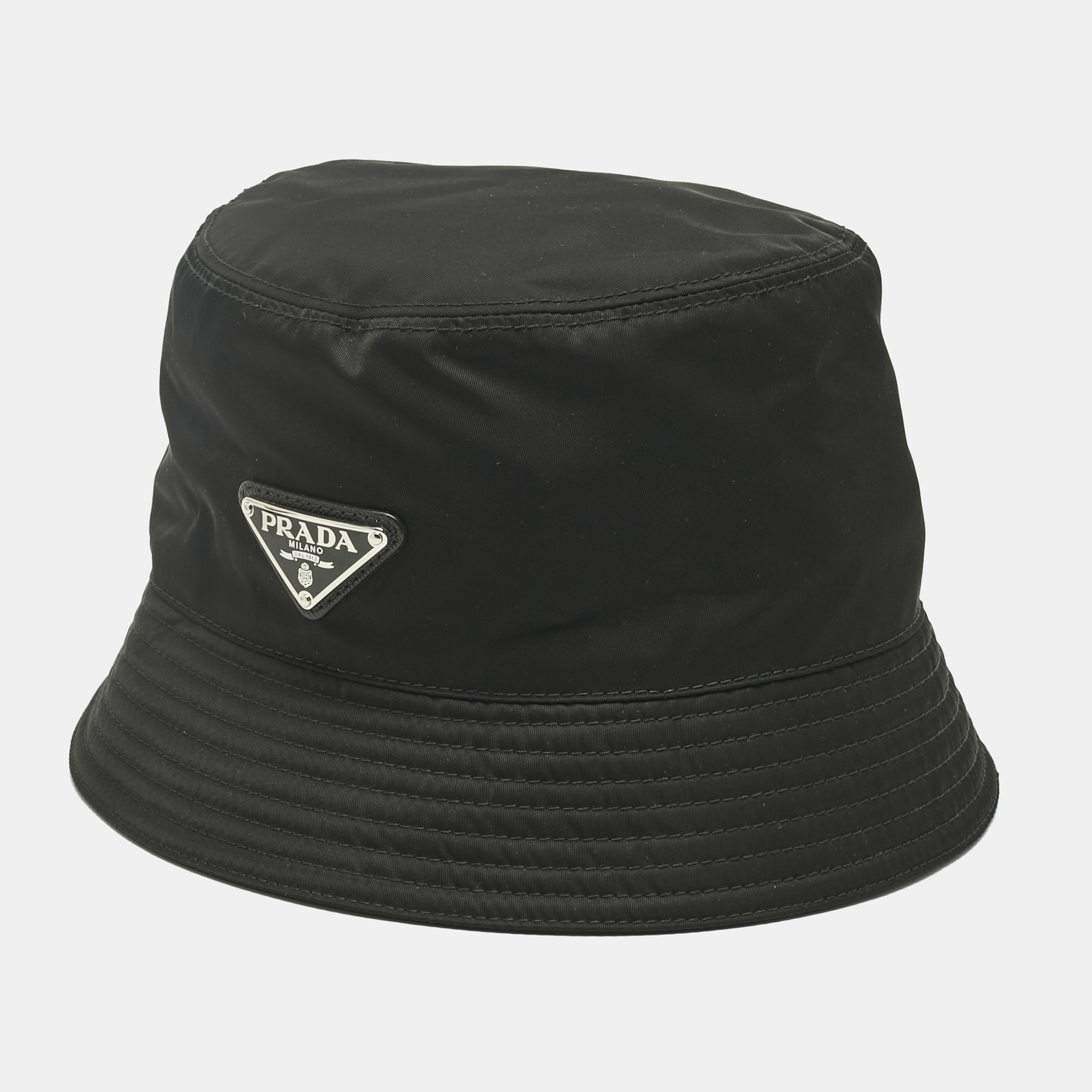 Pre-owned Prada Black Re-nylon Enamel Triangle Bucket Hat M