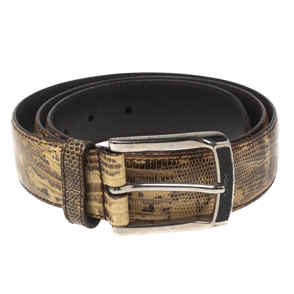 

Prada Cream/Black Lizard Buckle Belt