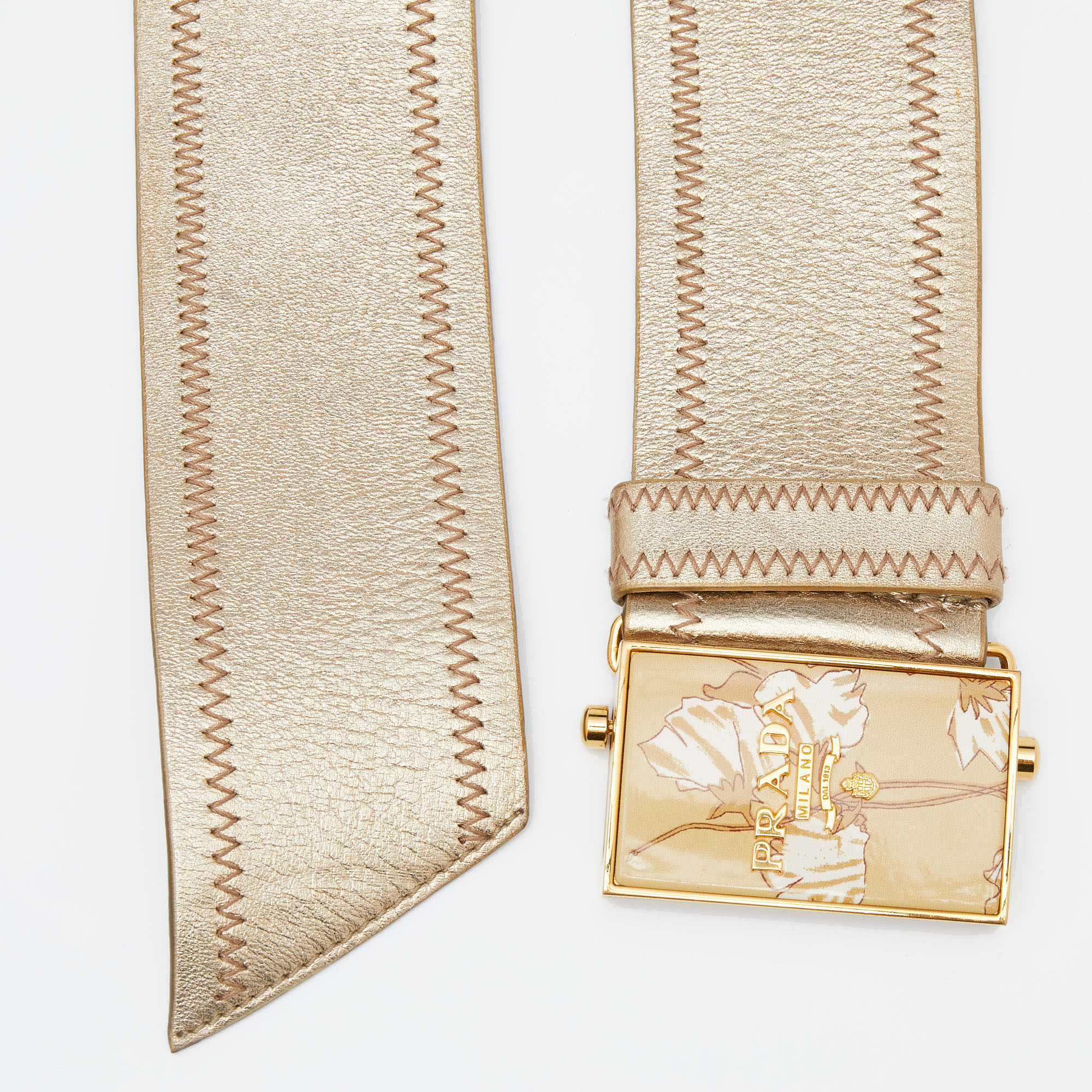 

Prada Metallic Gold Leather Waist Belt