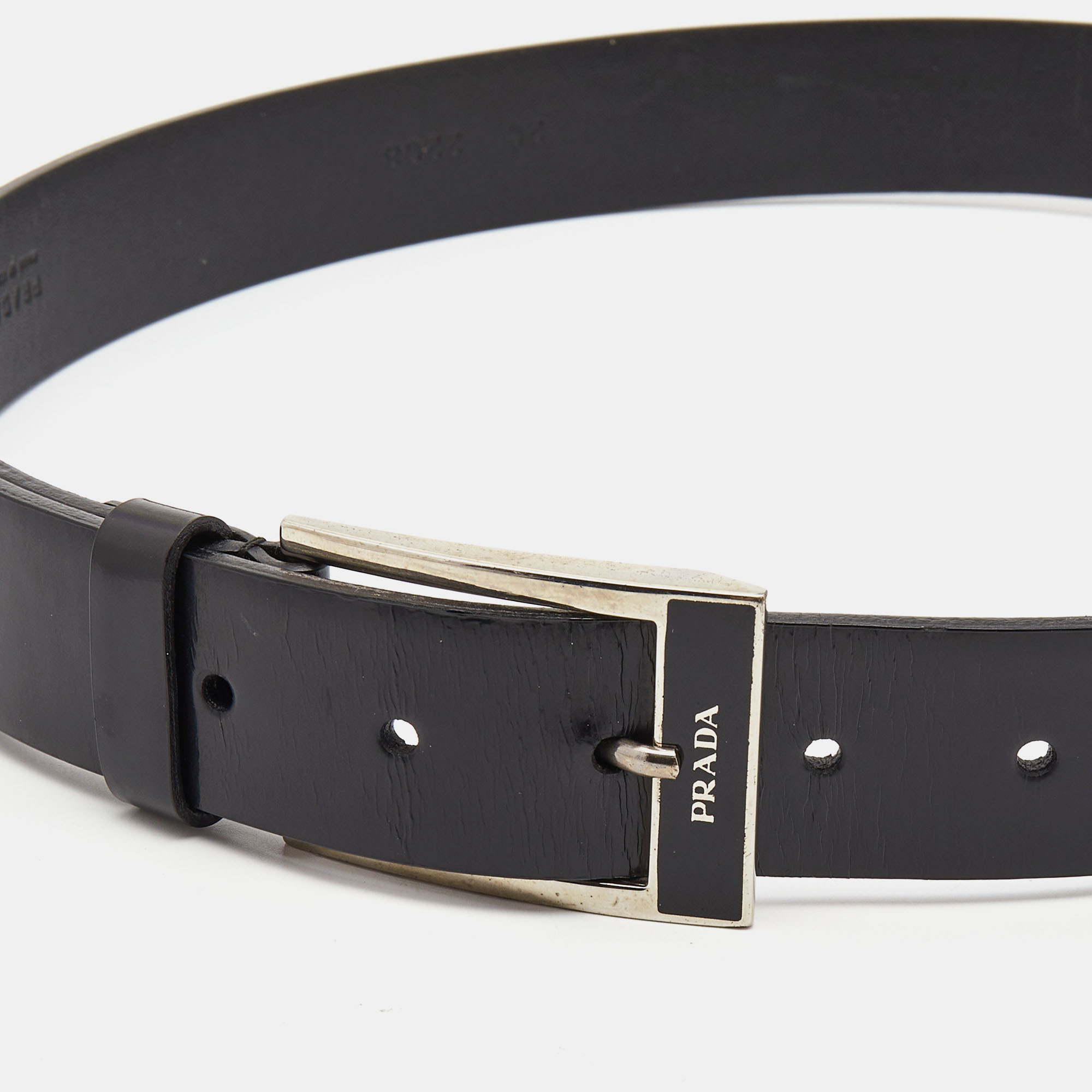 

Prada Black Leather Buckle Belt