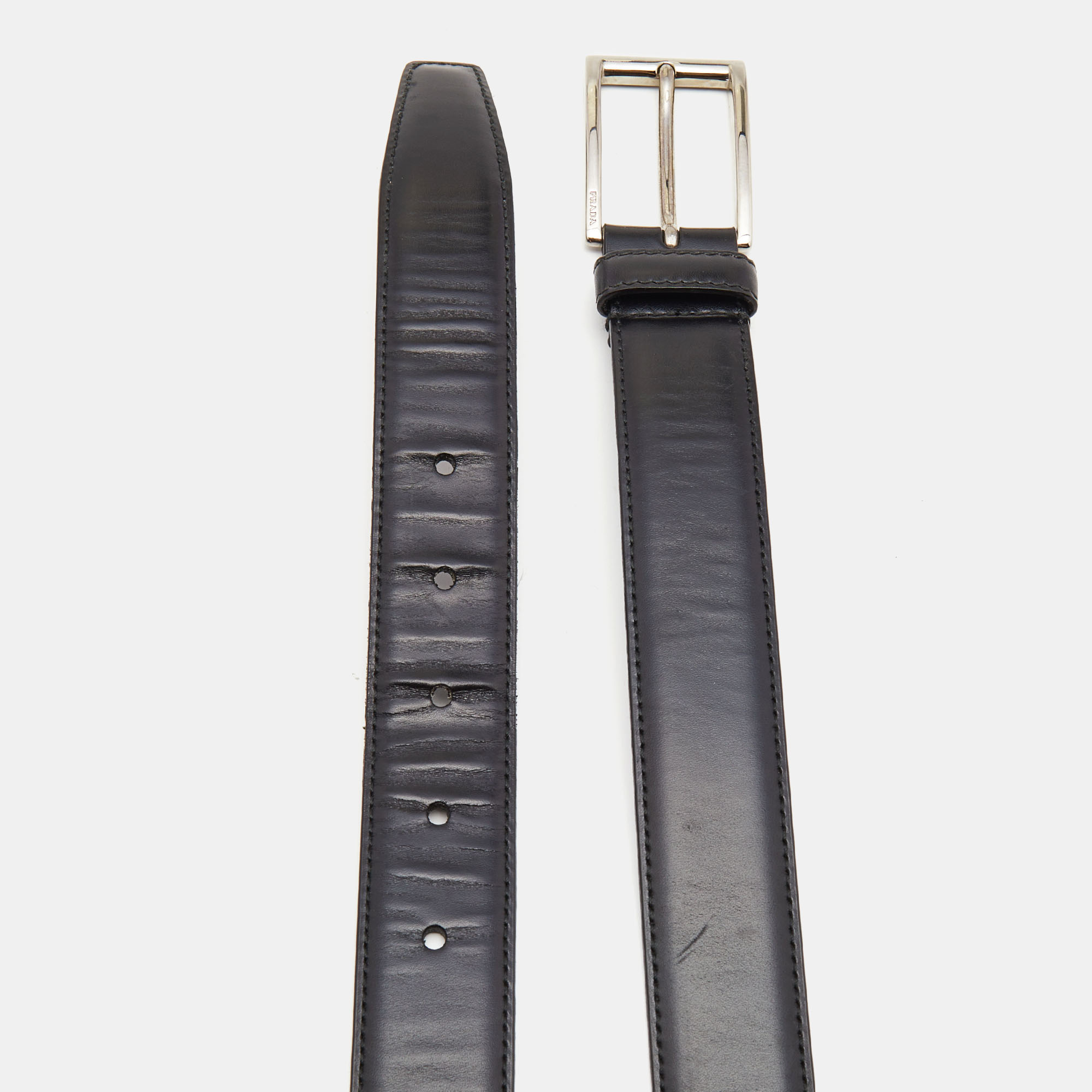 

Prada Black Leather Buckle Belt