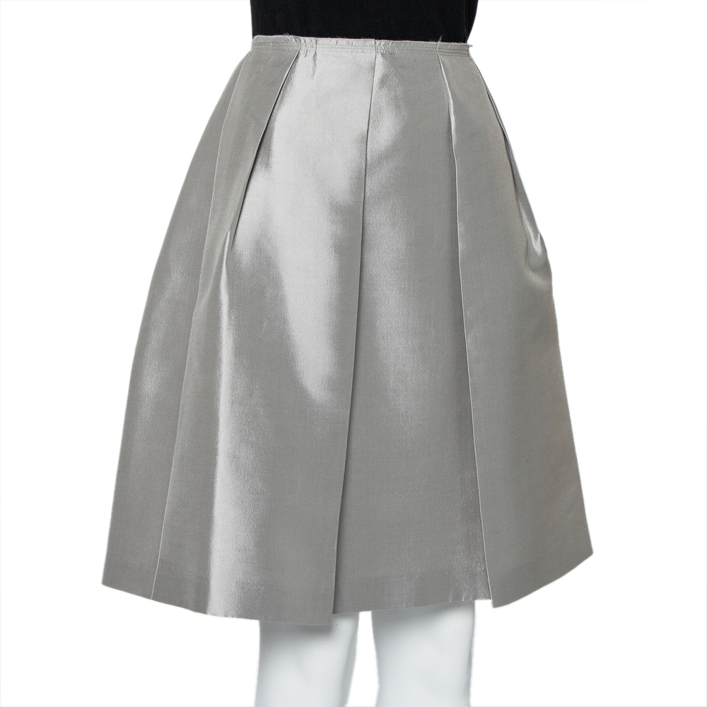 

Prada Grey Silk Pleated Knee Length Skirt
