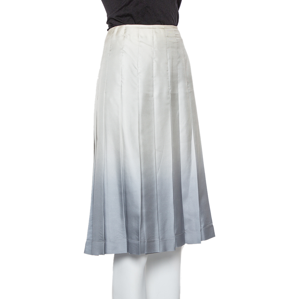 

Prada Grey Silk Ombre Effect Pleated Knee Length Skirt