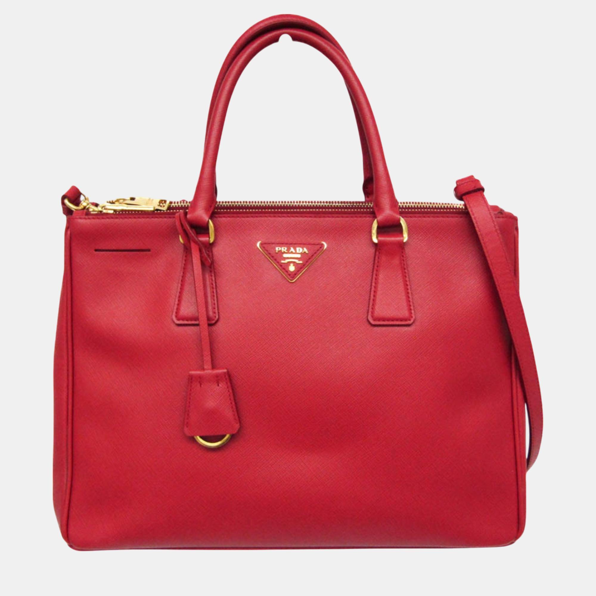 

Prada Galleria Saffiano Shoulder Bag Red