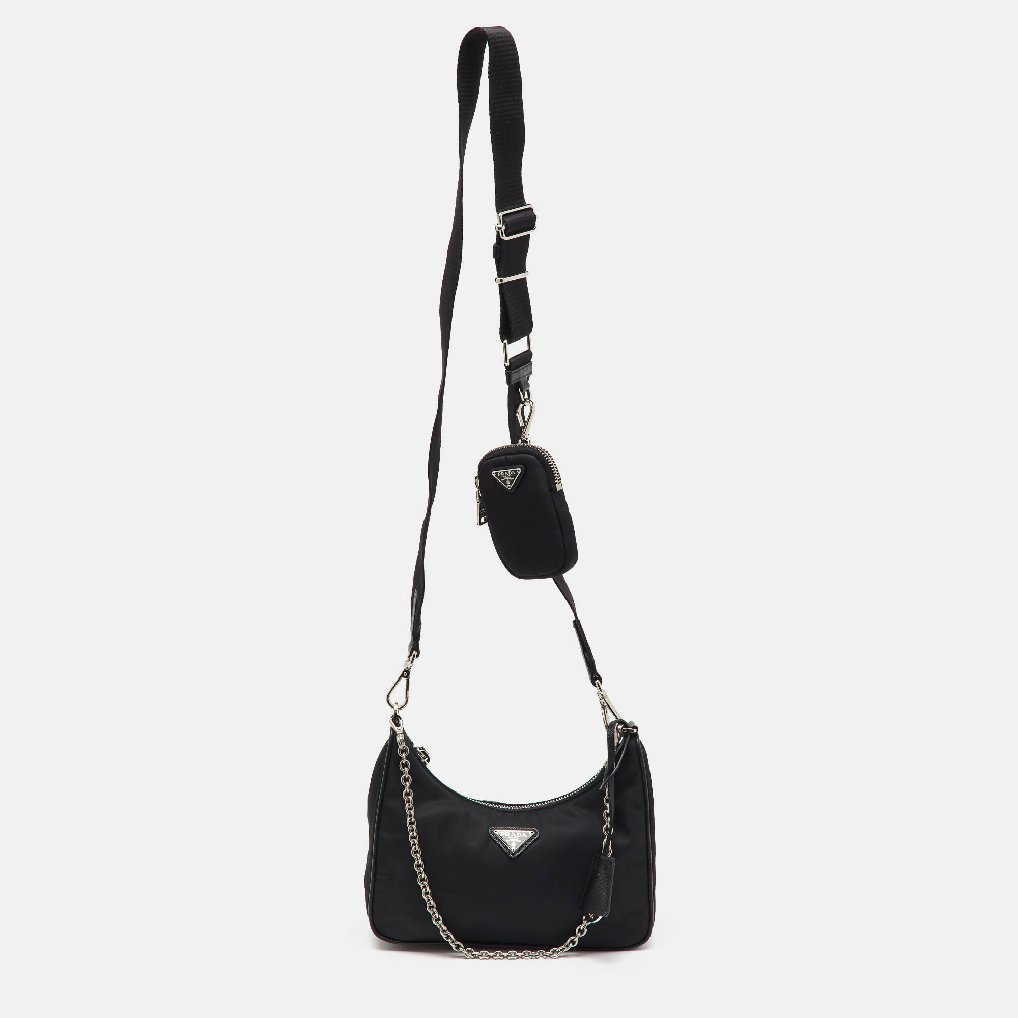 

Prada Black Nylon Re-Edition 2005 Shoulder Bag