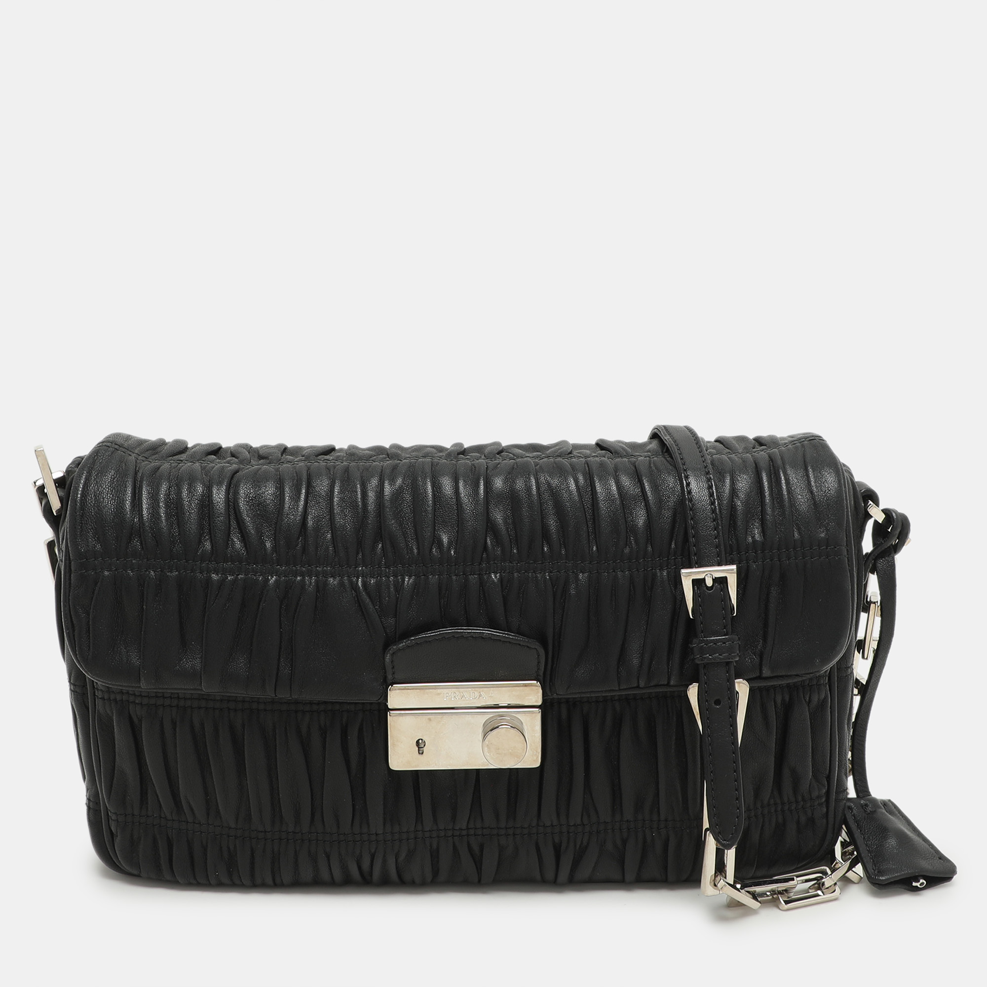 

Prada Black Leather Gaufre Chain Shoulder Bags