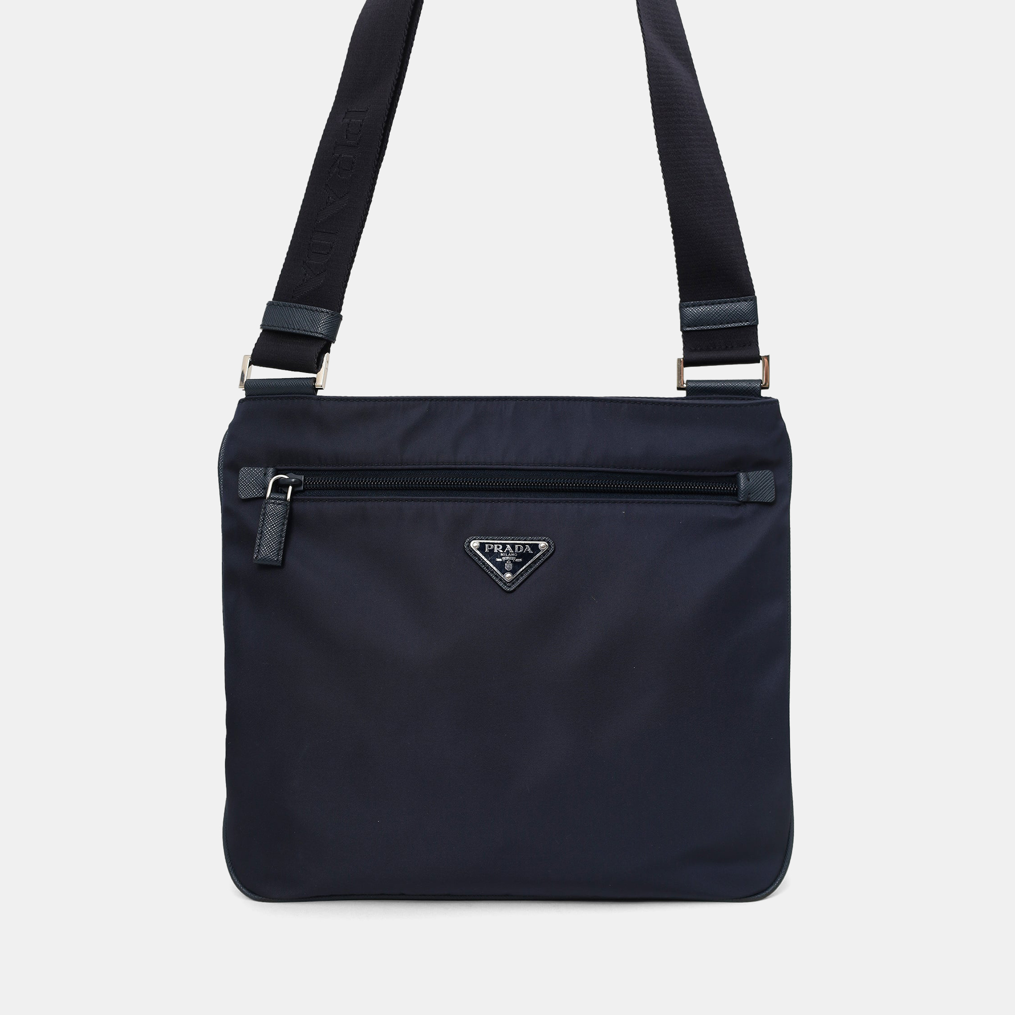 

Prada Navy Nylon Messenger Bag, Navy blue