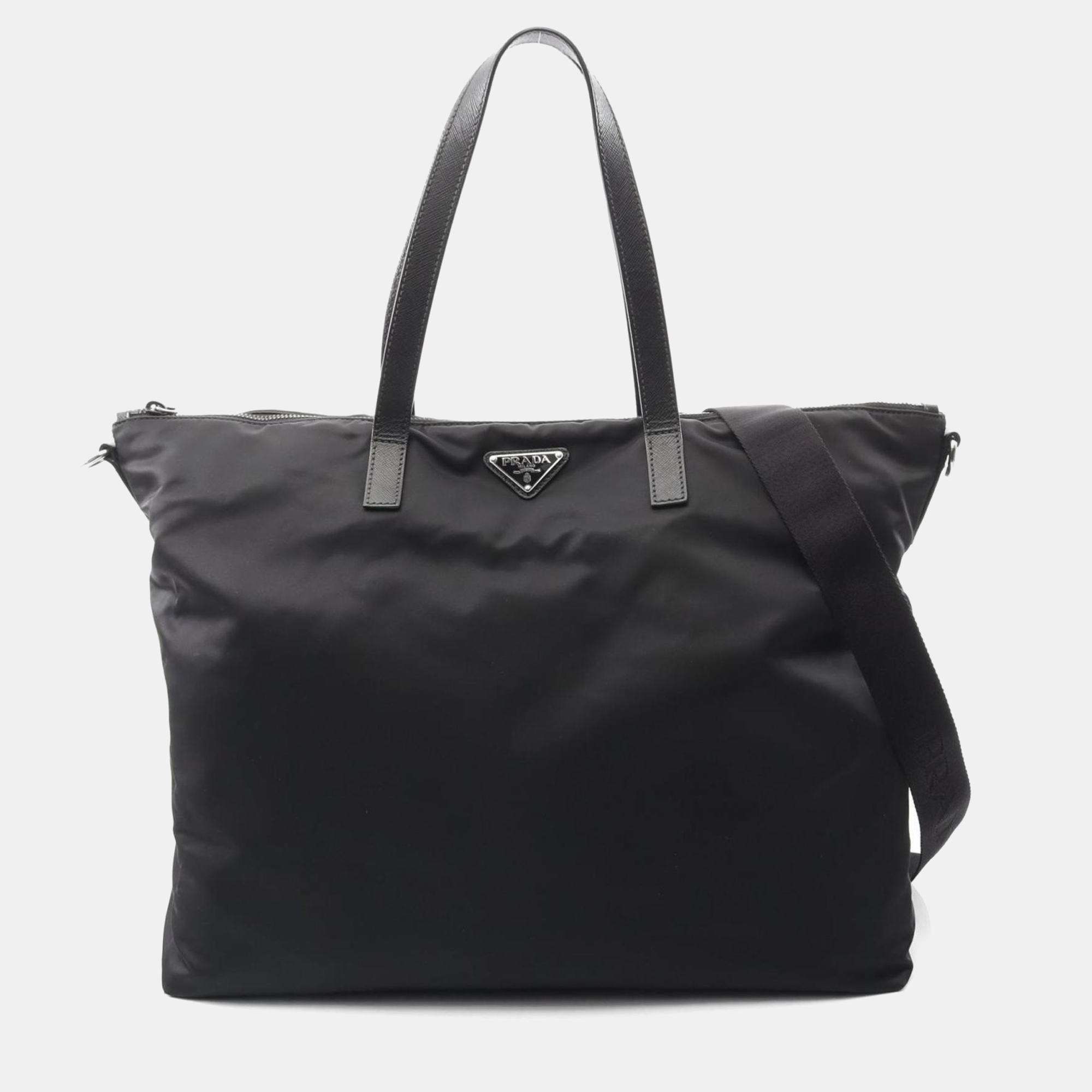 Click to view more detailed imagery on our partner's website Pre-owned Prada Tote Bag In Nylon And Saffiano Leather Black