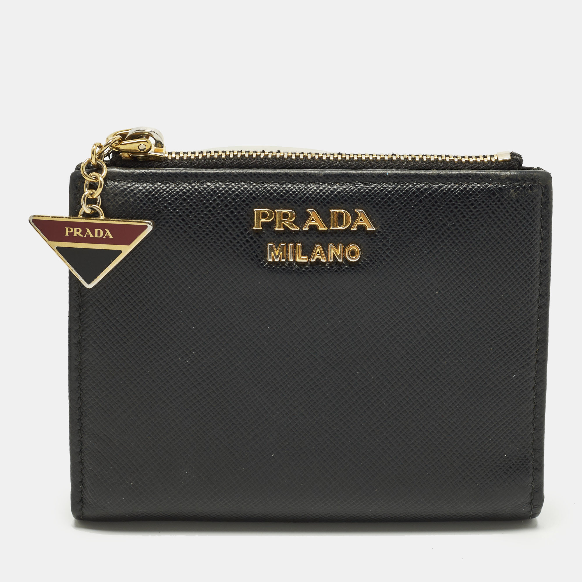 

Prada Black Saffiano Leather Bifold Wallet