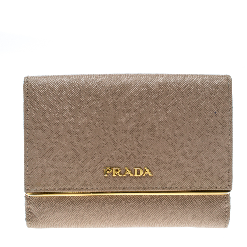 Pre Owned Prada Beige Saffiano Lux Leather Compact Wallet
