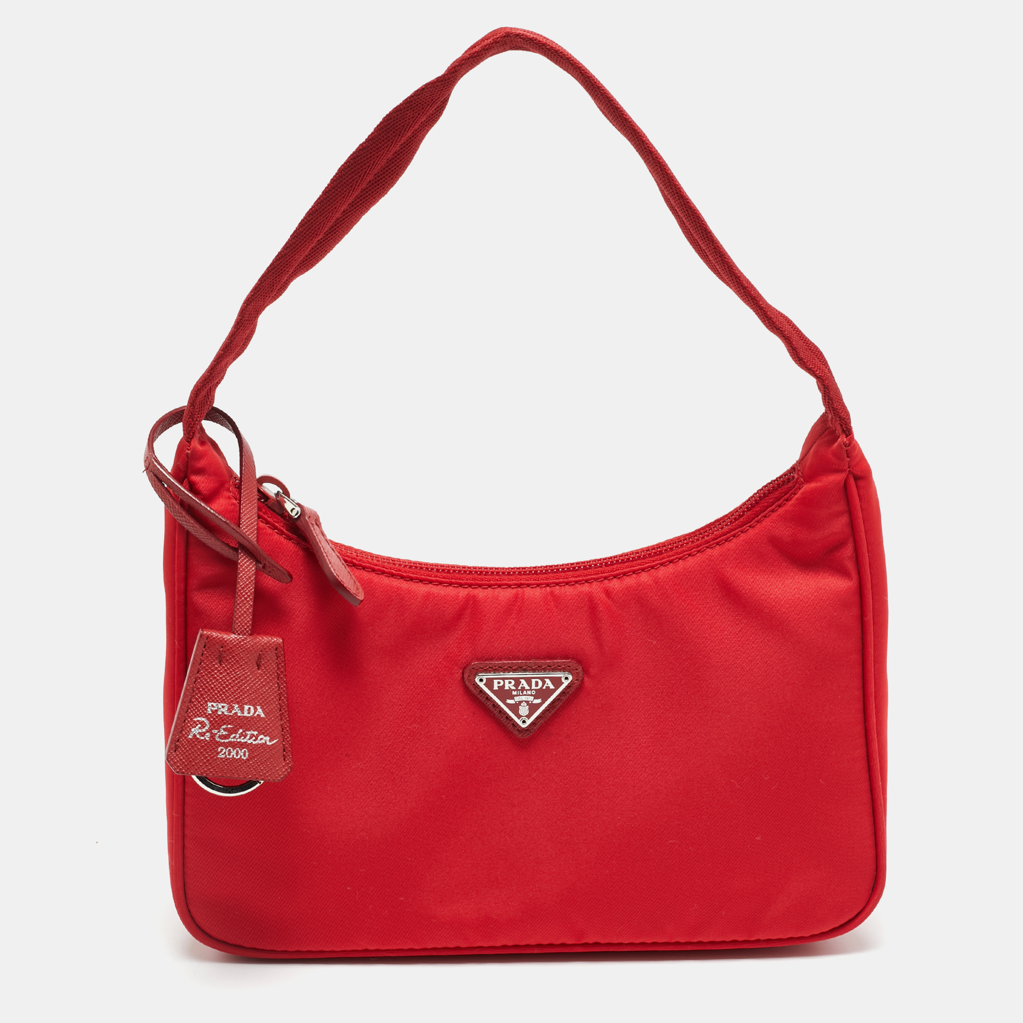 

Prada Re-Edition 2000 Red Nylon Shoulder Bag