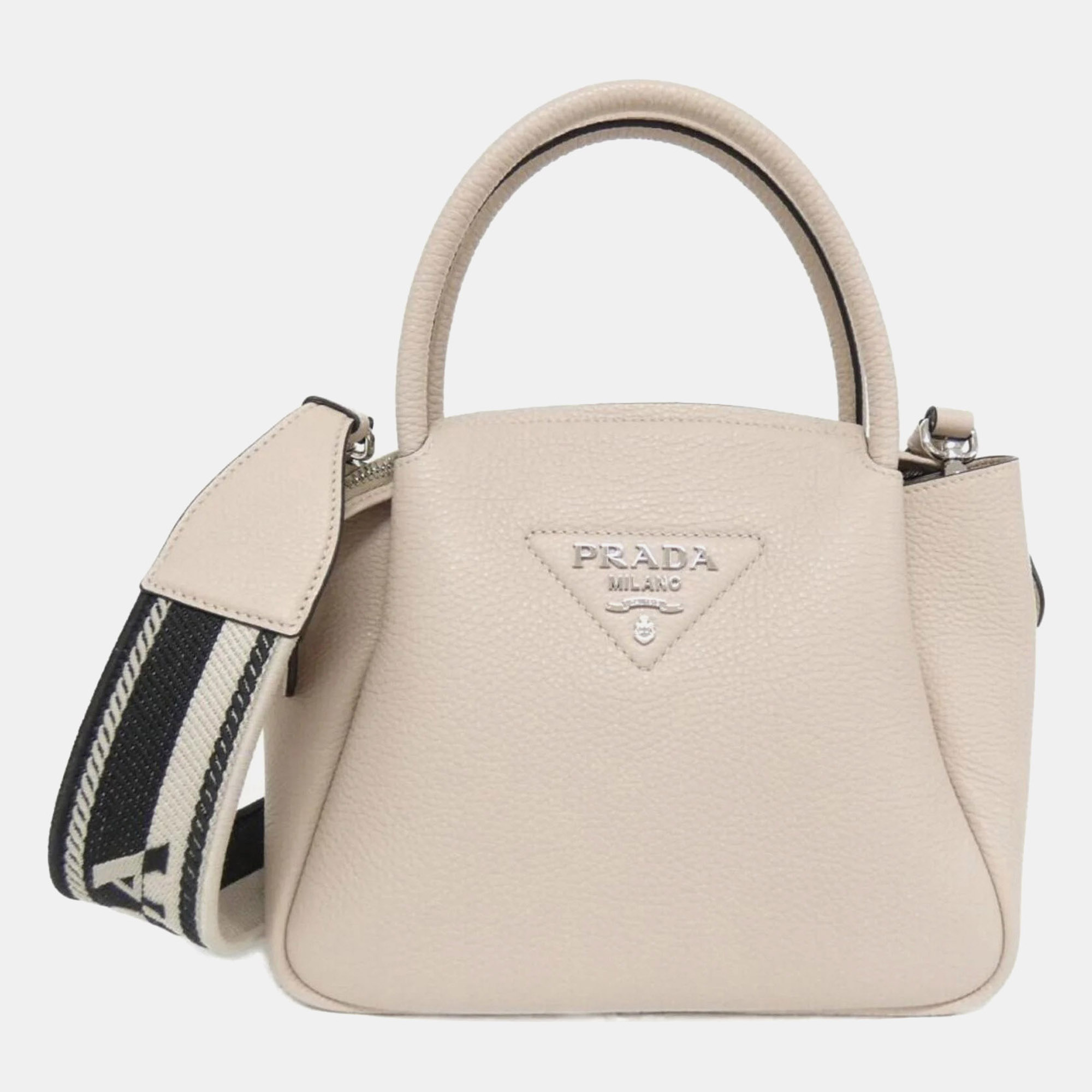 

Prada Light pink Vitello Daino Handbag