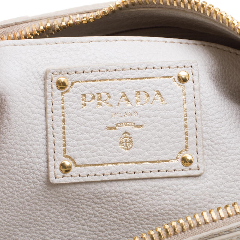 Leather clutch bag Prada White in Leather - 20609870