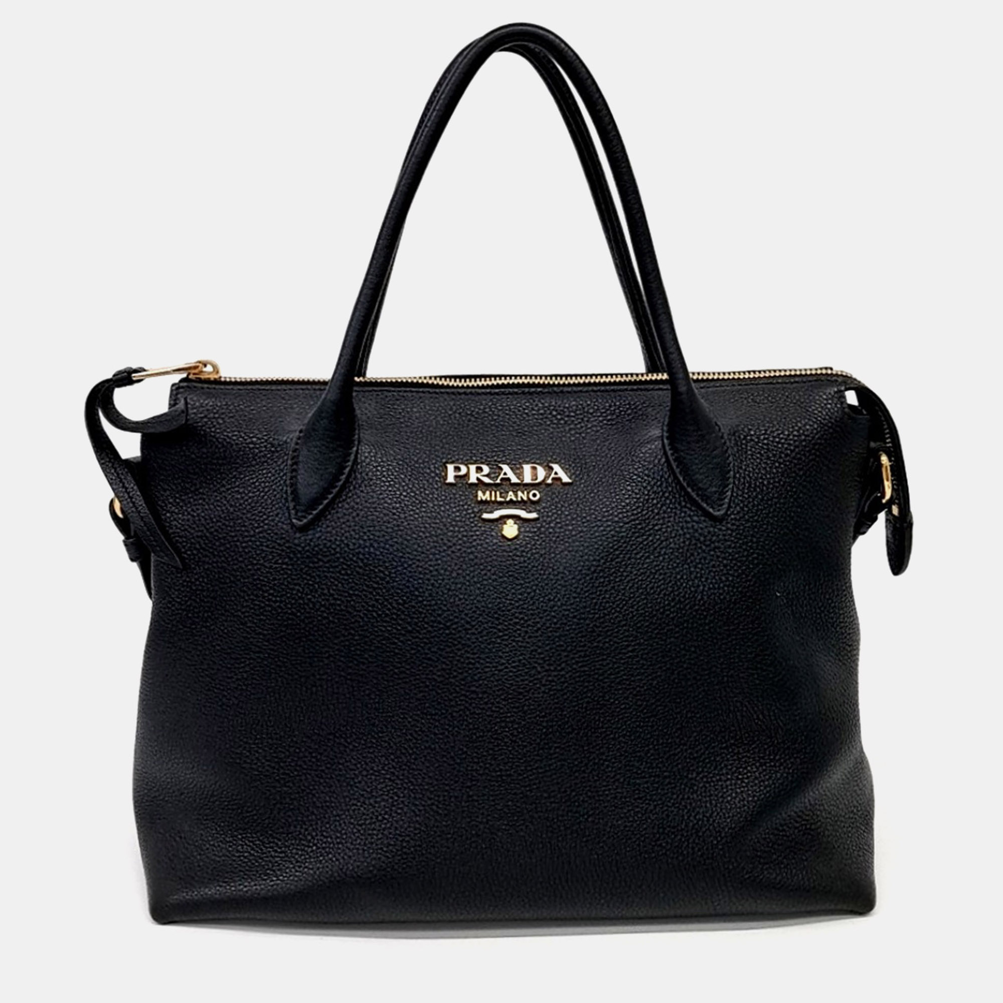 

Prada Vitello Daino Tote/Shoulder Bag (1BA157), Black
