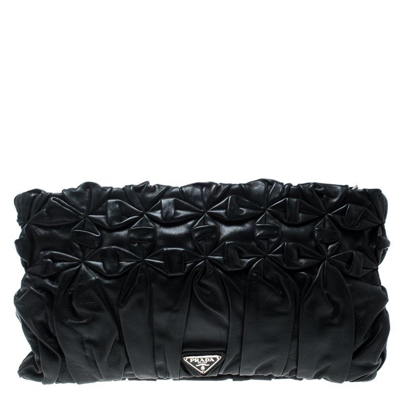 Pre Owned Prada Black Royal Calf Pleated Leather Pochette Clutch
