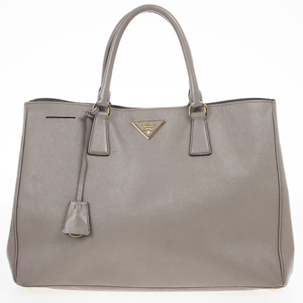 プラダ　SAFFIANO LUX MARMO PRADA Saffiano Lux Bi-Color Tote Marmo Nube 151988