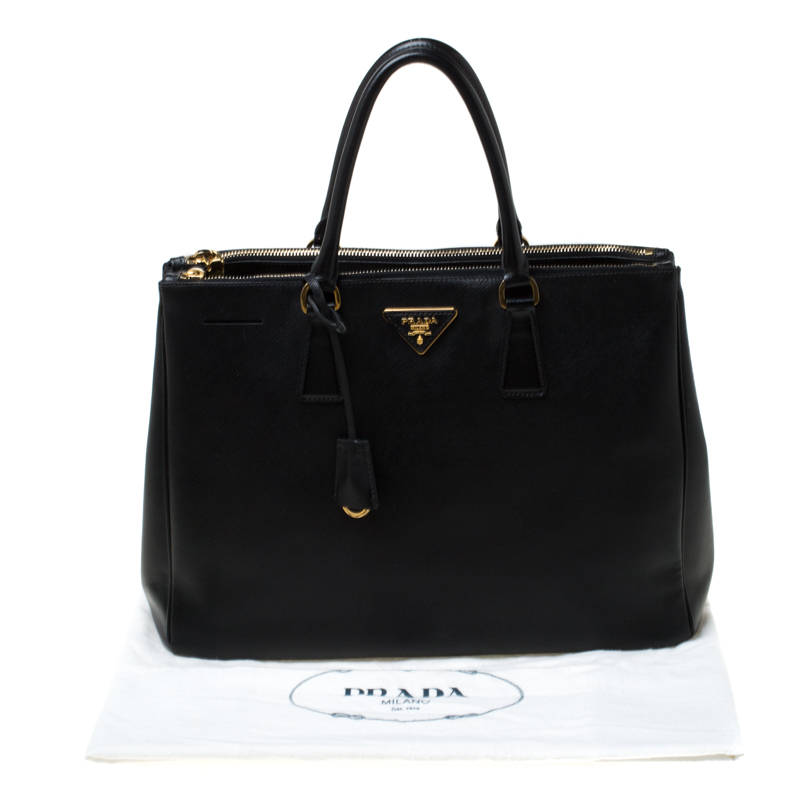 prada saffiano classic tote