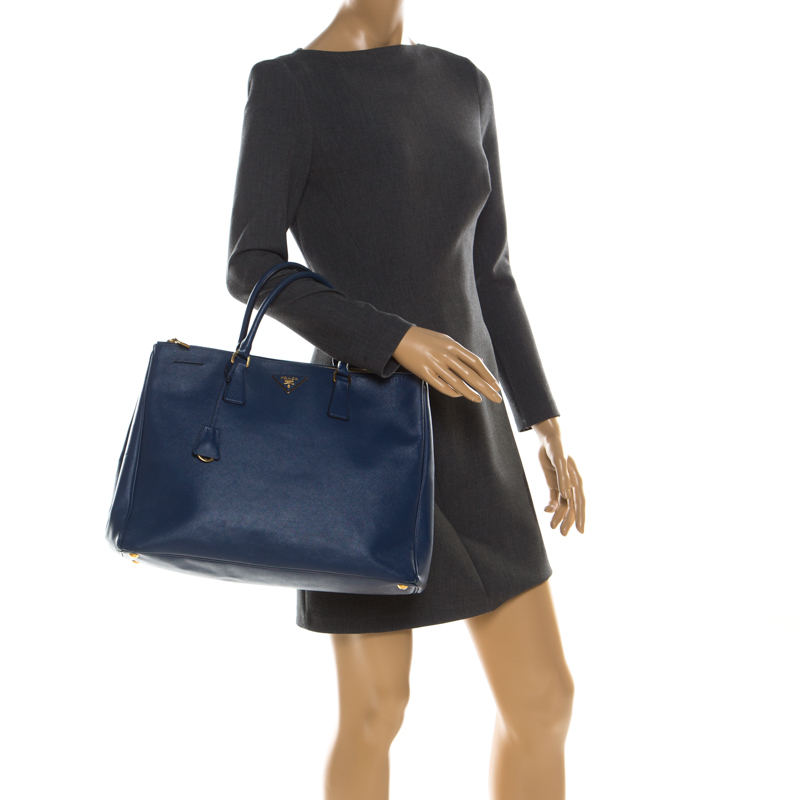 

Prada Blue Saffiano Leather Executive Double Zip Tote