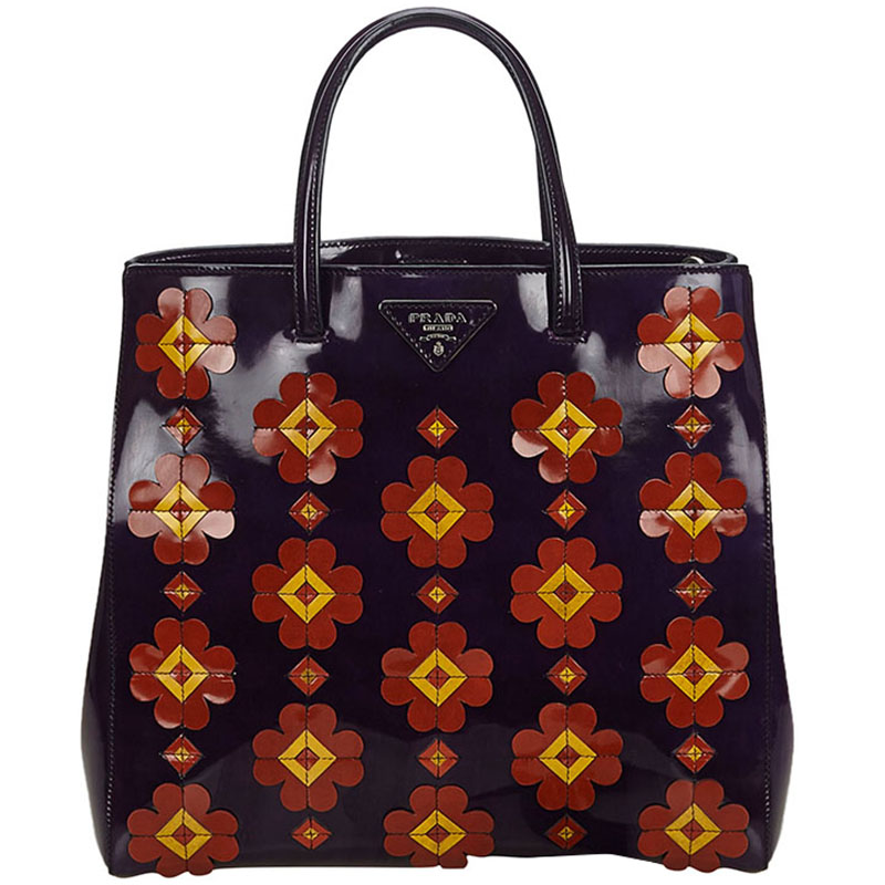 Pre Owned Prada Black Patent Leather Spazzolato Floral Applique Tote
