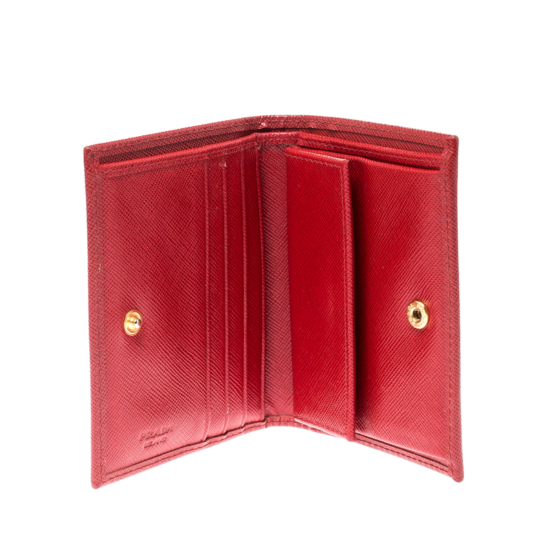 

Prada Red Saffiano Lux Leather Bifold Wallet