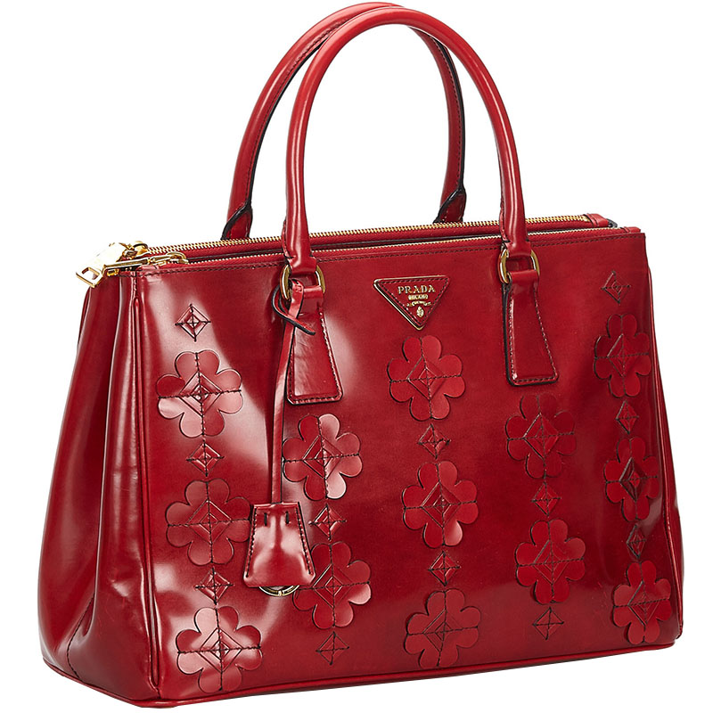 

Prada Red Patent Leather Spazzolato Flowers Galleria Handbag