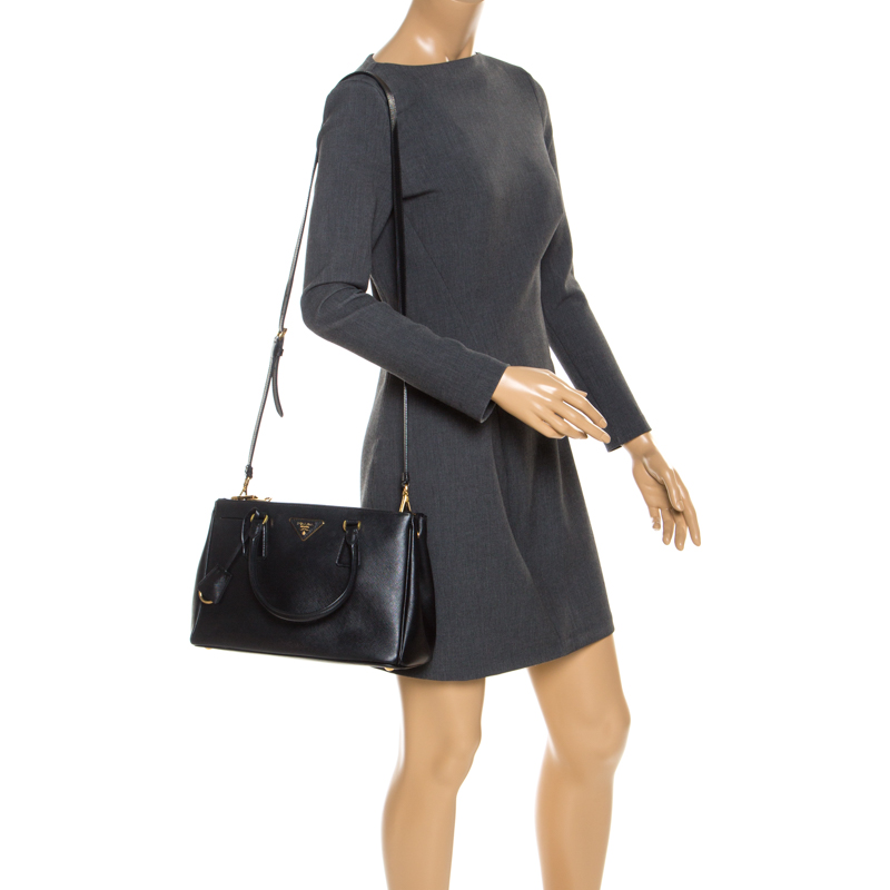 

Prada Black Saffiano Lux Leather  Double Zip Tote