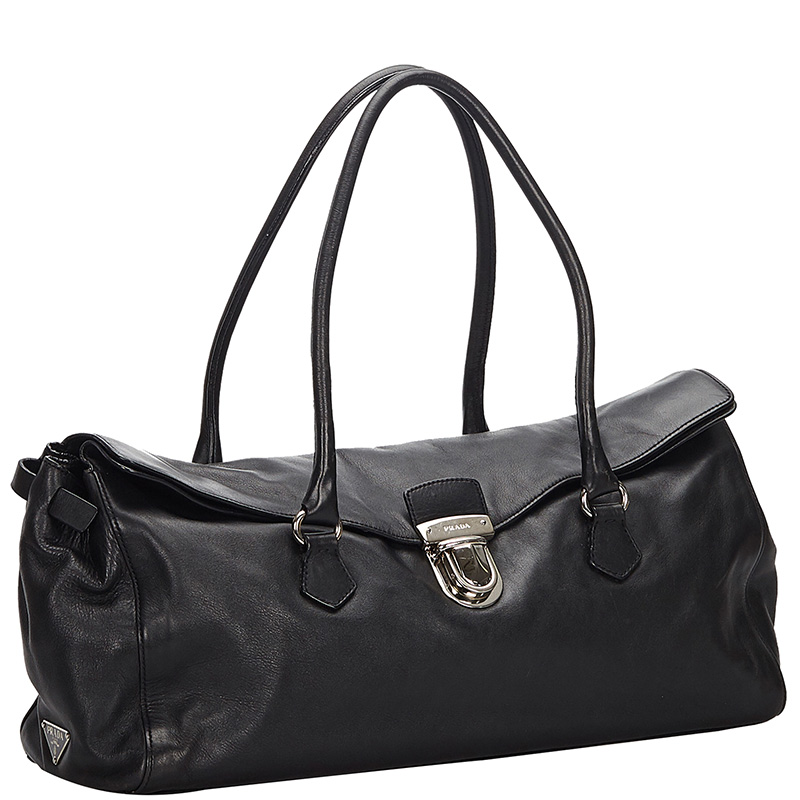 

Prada Black Leather Easy Shoulder Bag