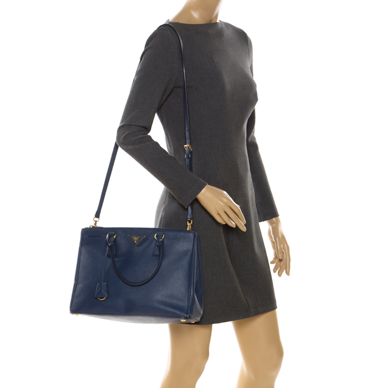 

Prada Navy Blue Saffiano Lux Leather  Double Zip Tote