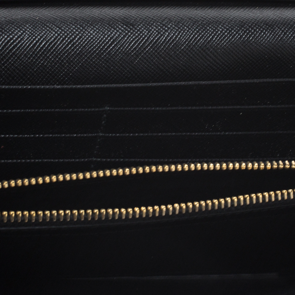 

Prada Black Saffiano Lux Leather Bow Flap Wallet