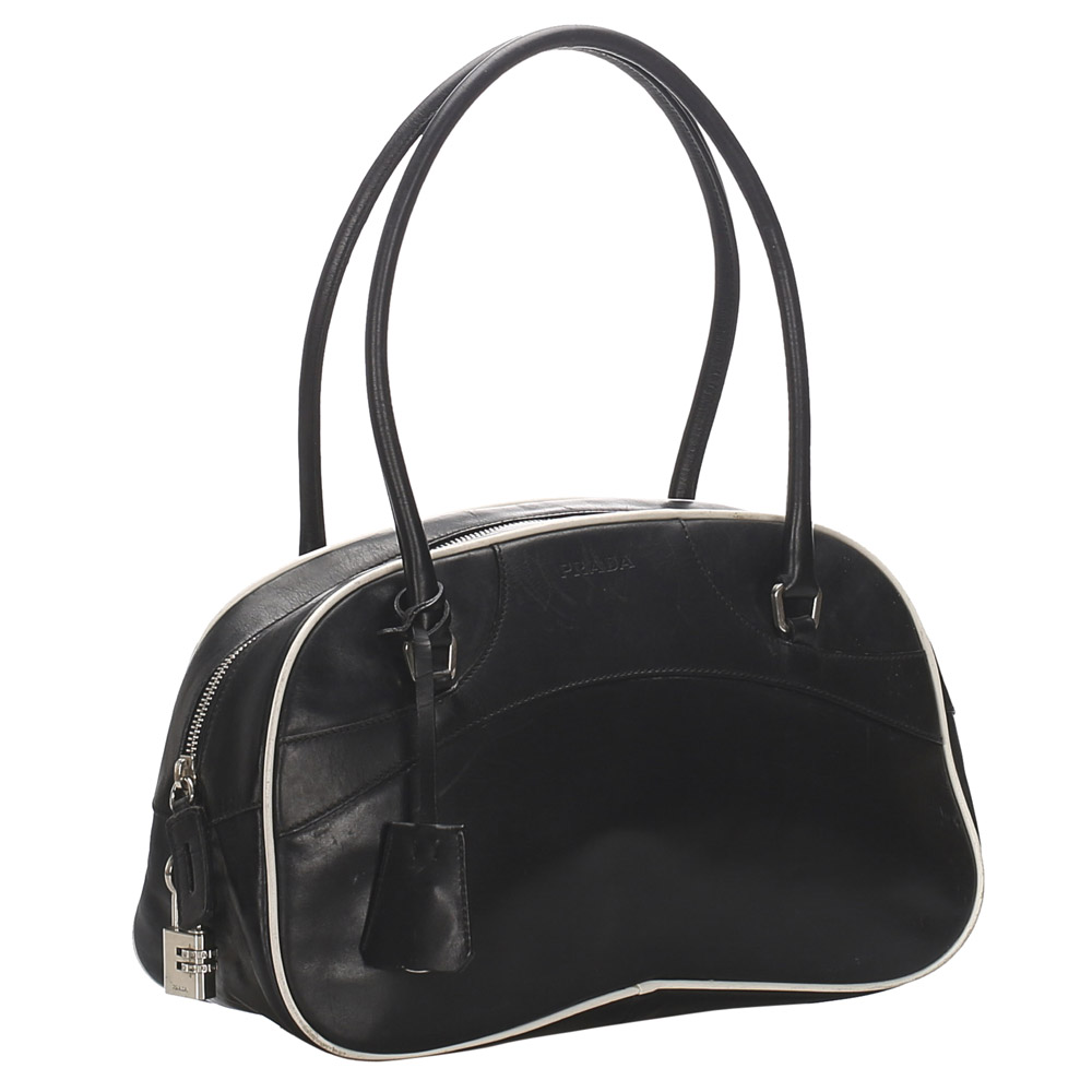 

Prada Black Leather Shoulder Bag