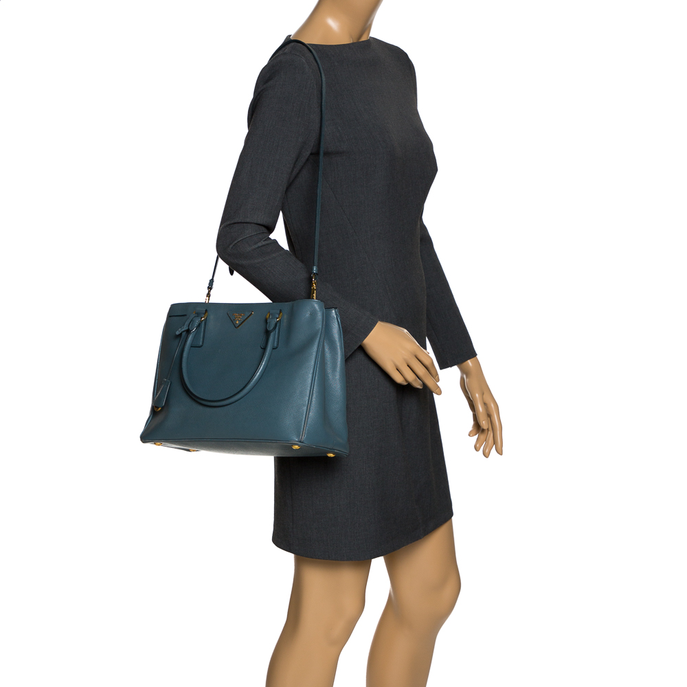 

Prada Moss Green Saffiano Lux Leather Medium Galleria Tote