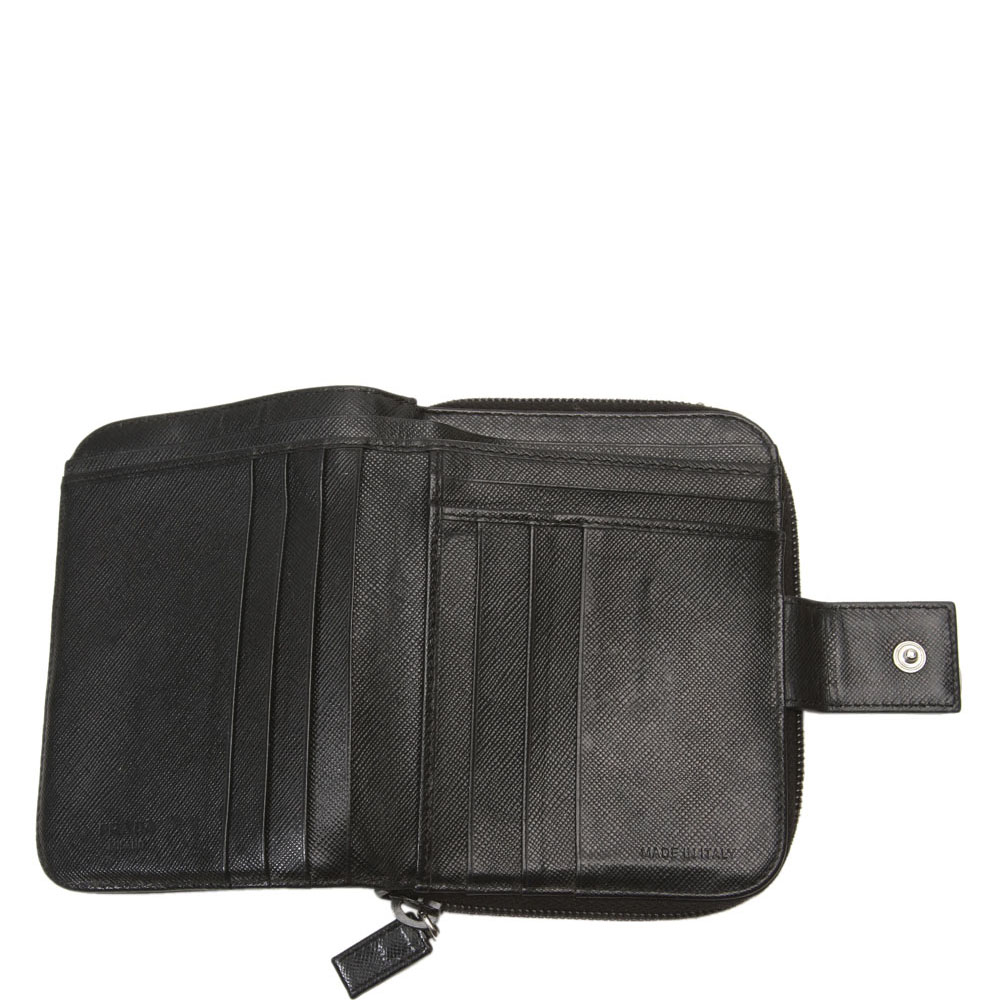 

Prada Black Saffiano Leather Small Wallet
