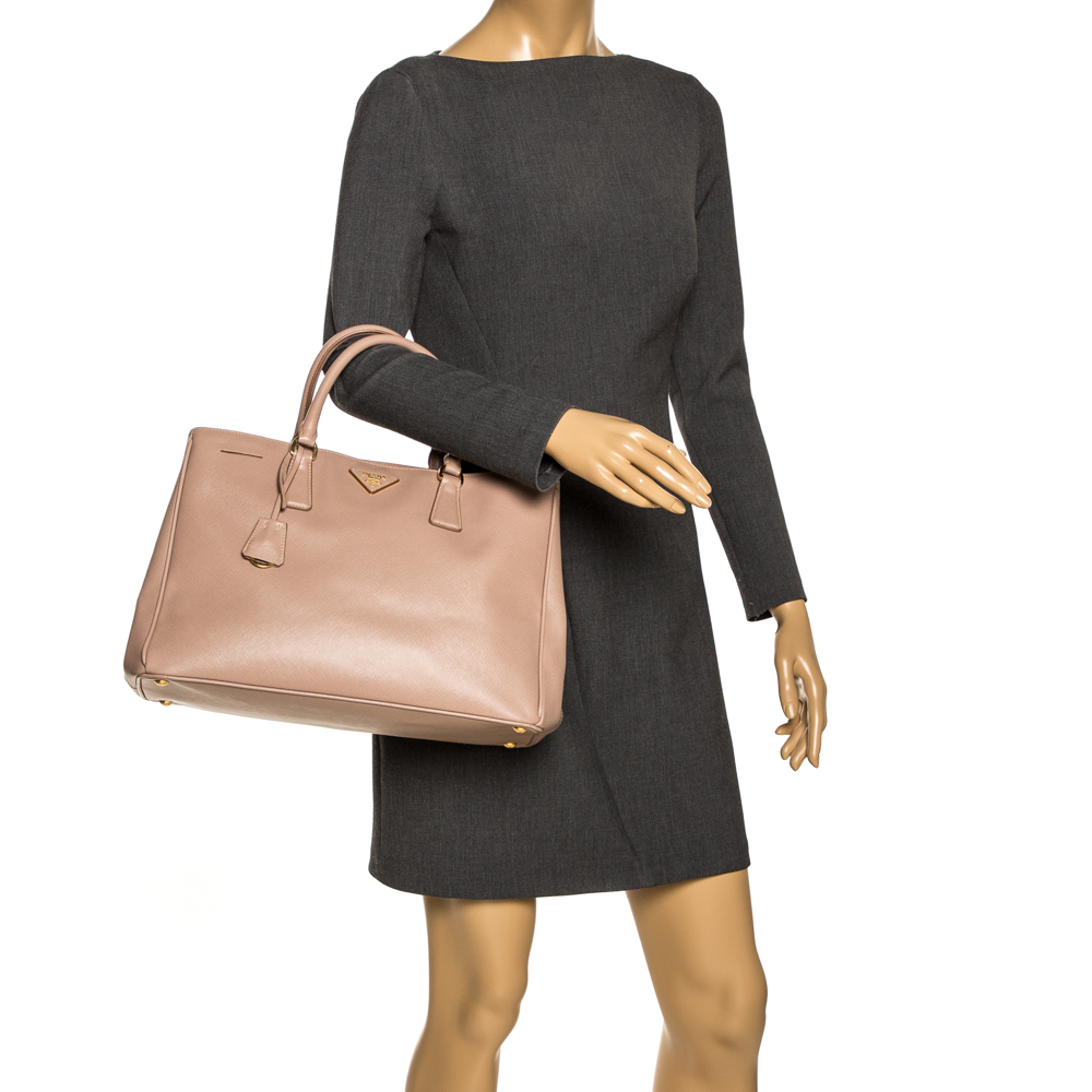 

Prada Beige Saffiano Lux Leather Large Tote