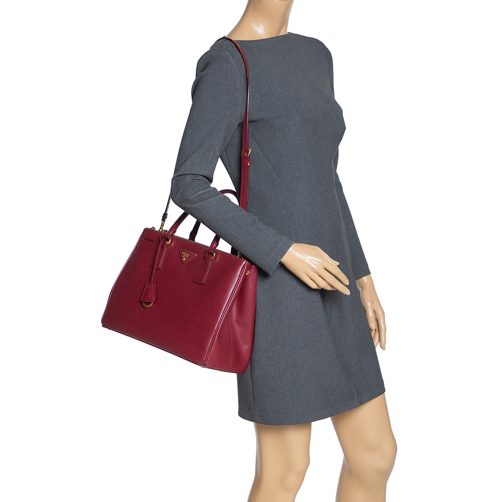 

Prada Red Saffiano Lux Leather Medium Double Zip Tote