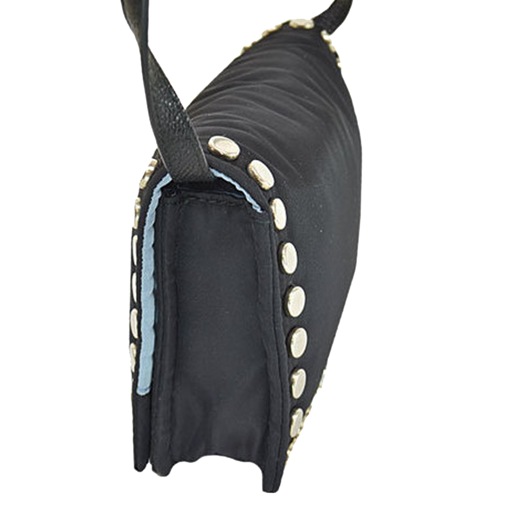 

Prada Black Nylon Shoulder Bags