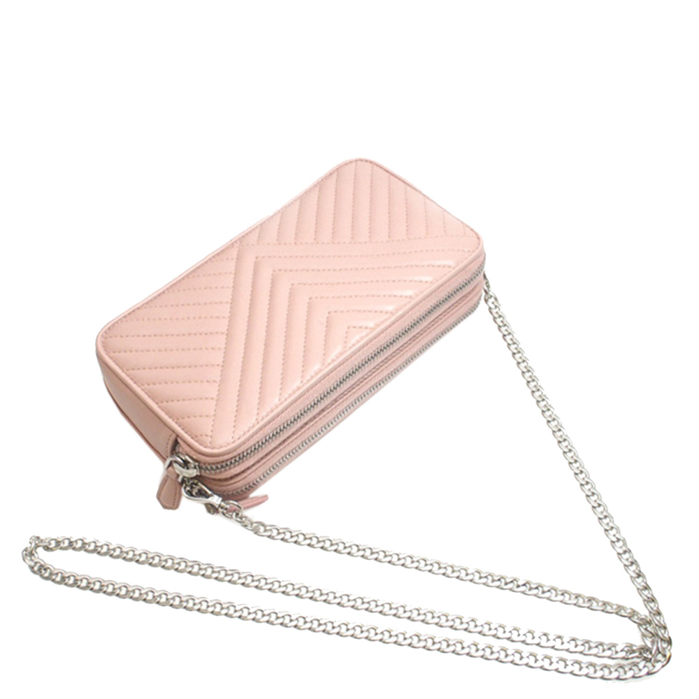 

Prada Pink Leather Impunture Shoulder Bag