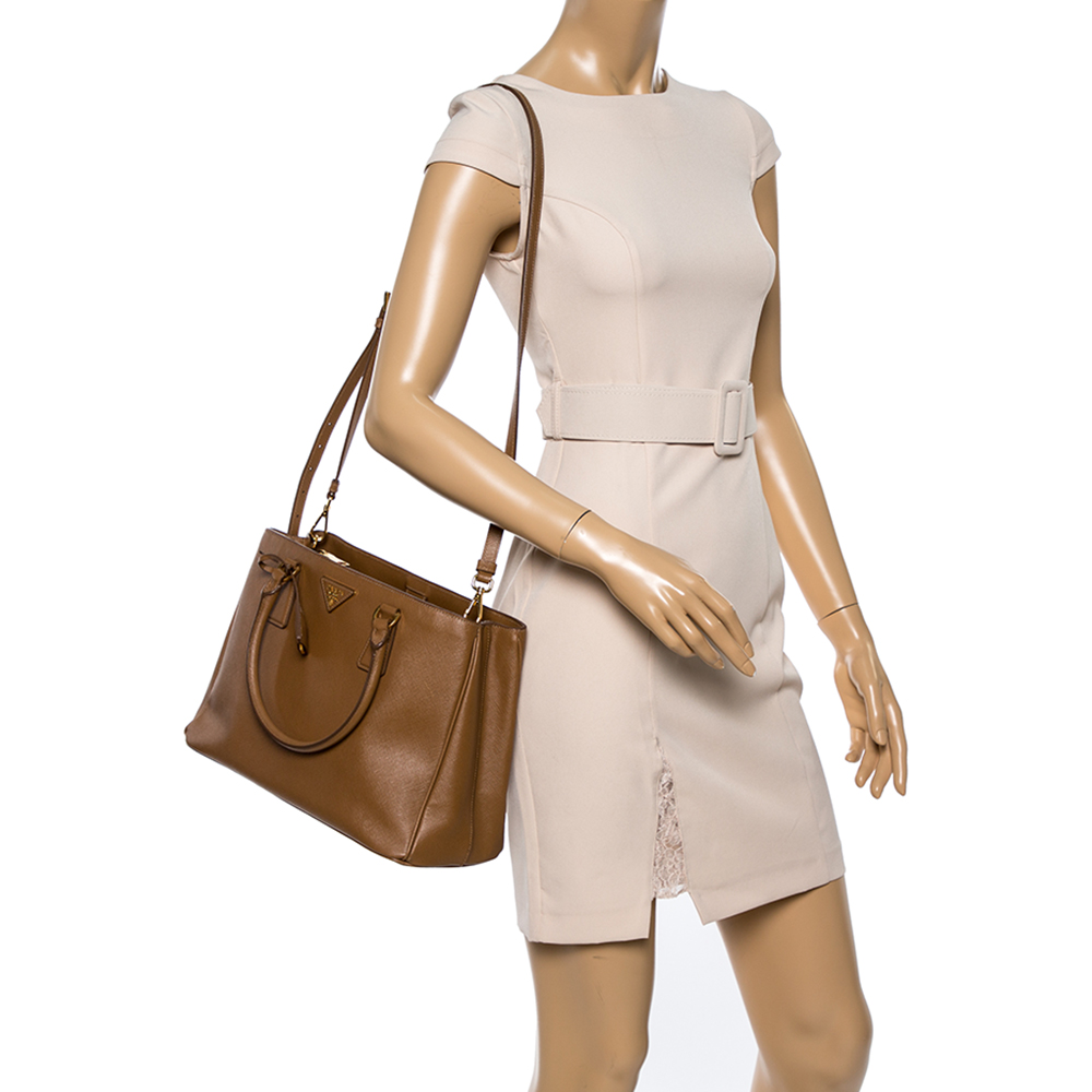 

Prada Brown Saffiano Lux Leather Medium Middle Zip Tote