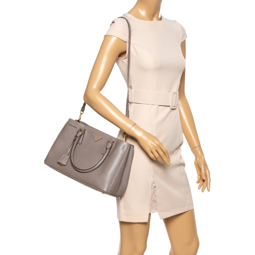 

Prada Grey Saffiano Lux Leather Medium Galleria Double Zip Tote