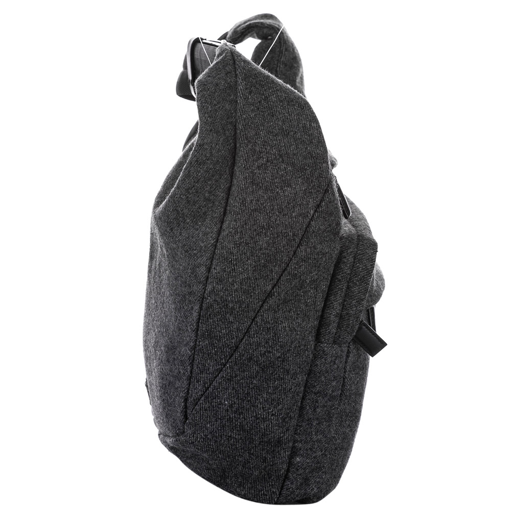 

Prada Grey Wool Shoulder Bags, Black