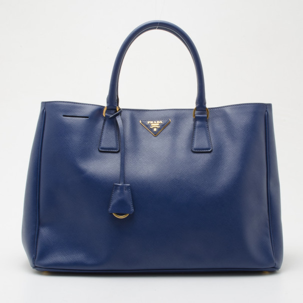مملوكة مسبقًا Prada Bluette Saffiano Lux Leather Tote Bag 