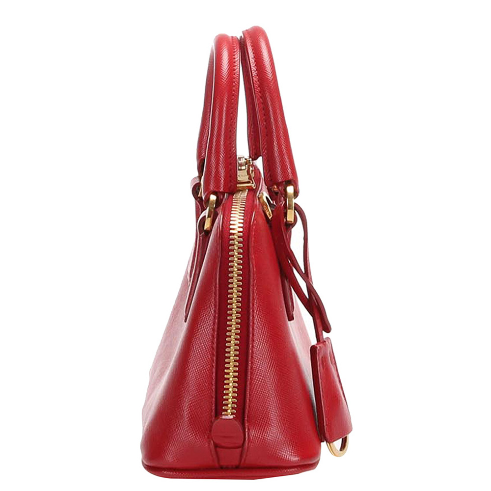 

Prada Red Leather Saffiano Promenade Bag