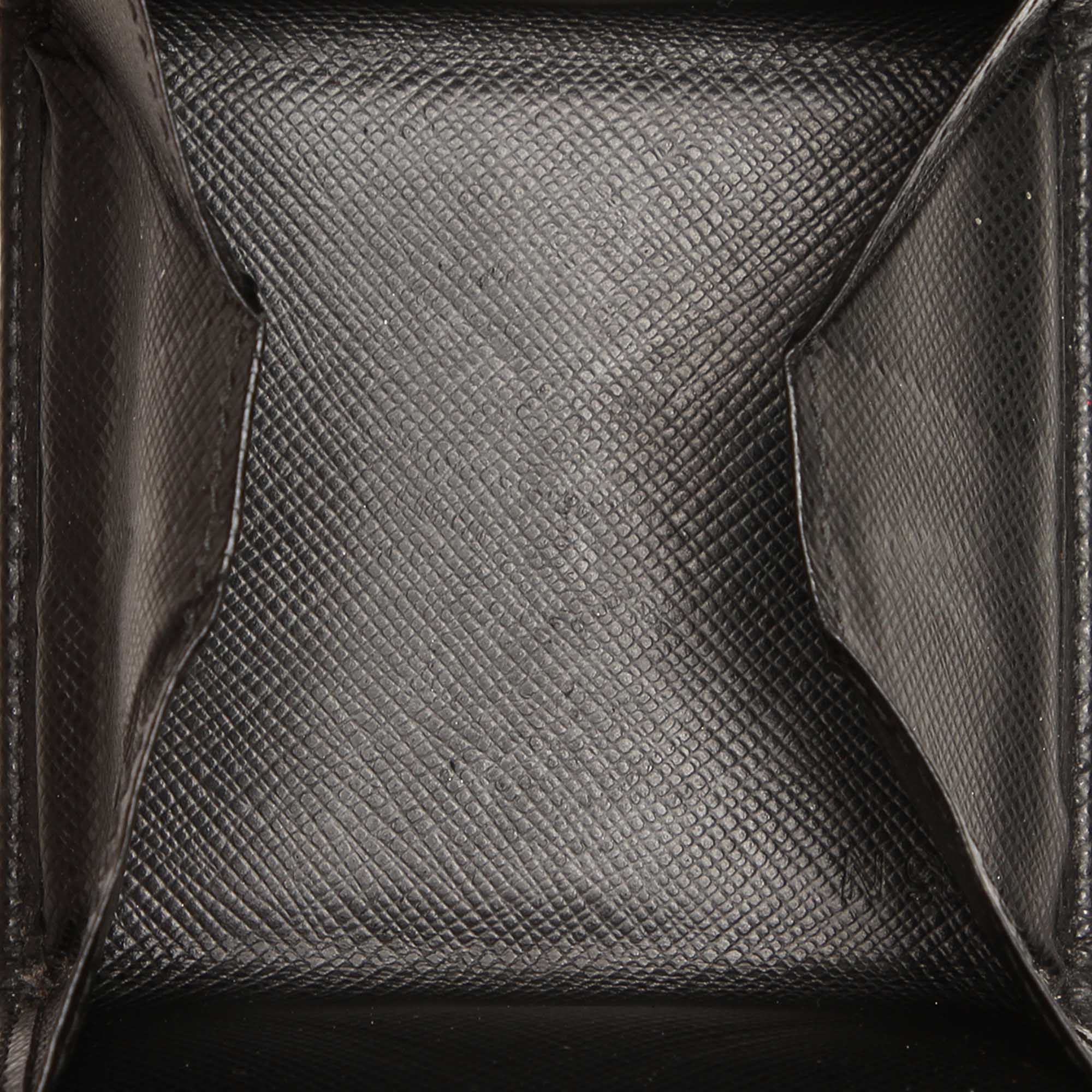 

Prada Black Saffiano Leather Wallet