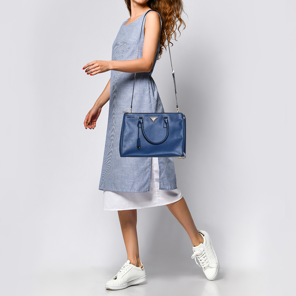 

Prada Blue Saffiano Lux Leather Medium Galleria Double Zip Tote