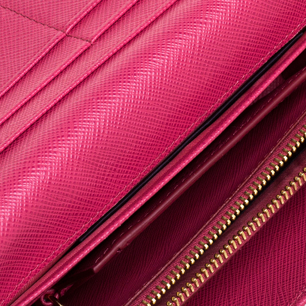 

Prada Pink Saffiano Leather Metal Bar Flap Continental Wallet