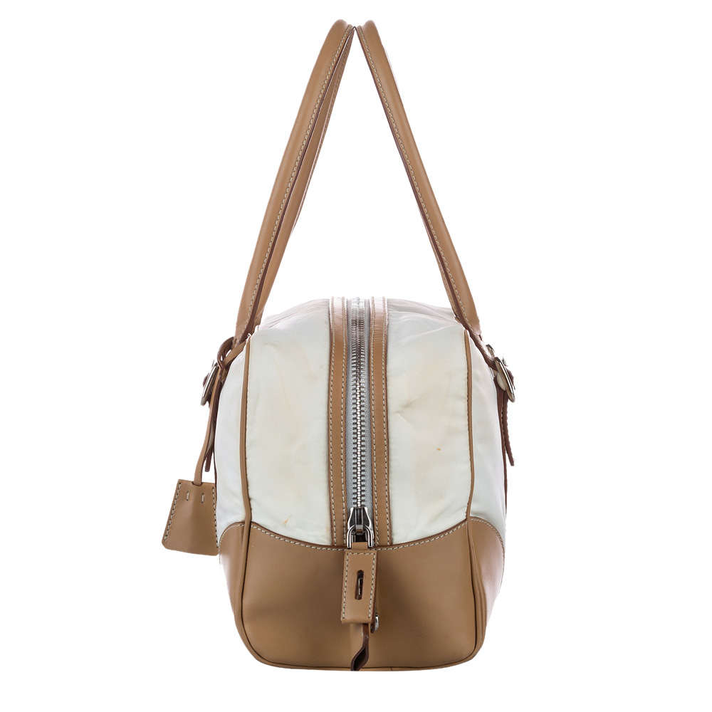 

Prada White/Brown Tessuto Shoulder Bag
