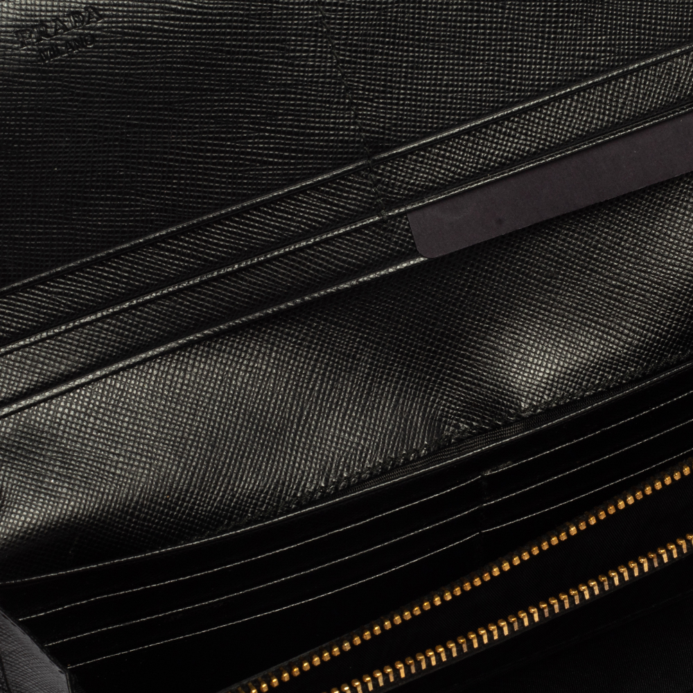 

Prada Black Saffiano Lux Leather Continental Flap Wallet