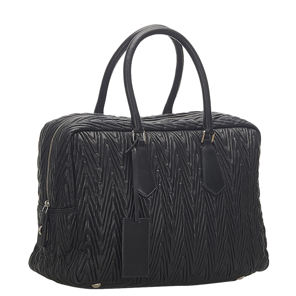 

Prada Black Calf Leather Nappa Chevron Tote Bag