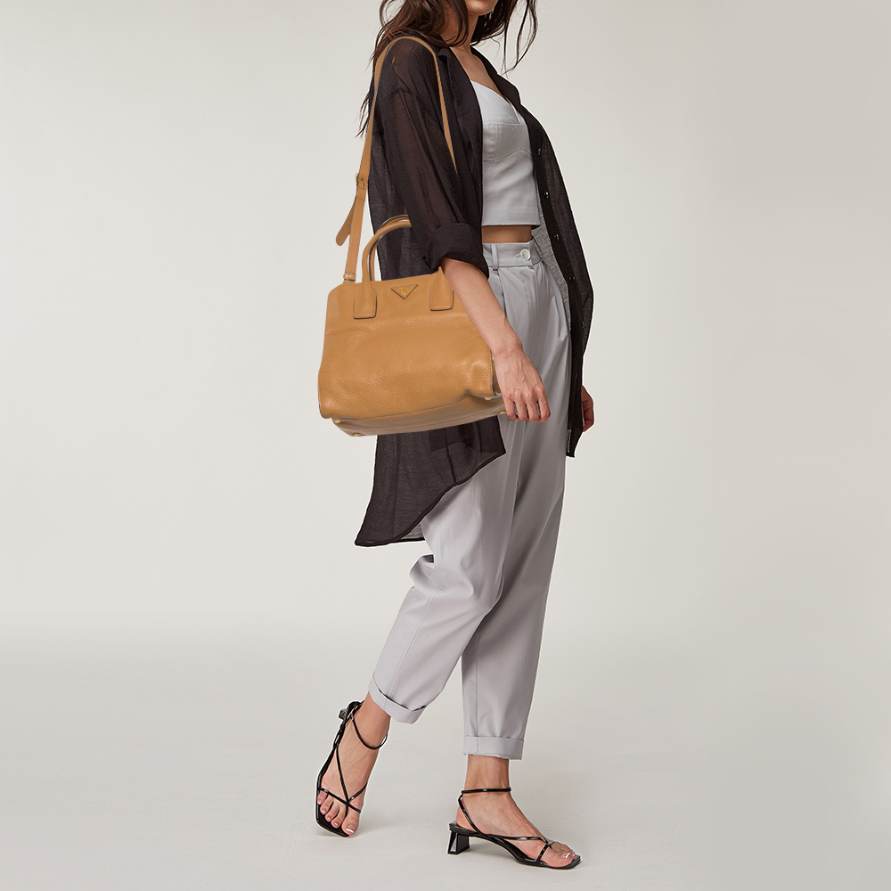 

Prada Brown Leather Vitello Daino Tote